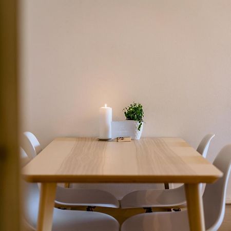 Eigene Wohnung Im Stadtzentrum Mit Wunderschoener Dachterrasse Biel Eksteriør bilde